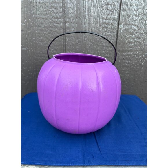 Purple Plastic Jack-O-Lantern Pumpkin Halloween Trick-Or-Treat Bucket Handle - Picture 3 of 6